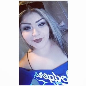 Meet your Posher, Renee